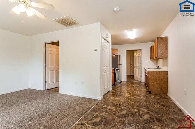 Building Photo - 6407 Son Light Way