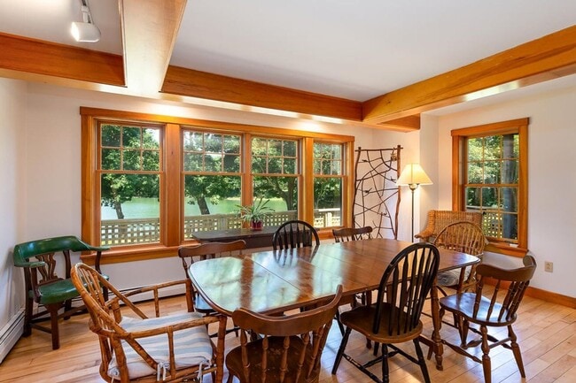 Building Photo - Gorgeous Harpswell Waterfront Property for...