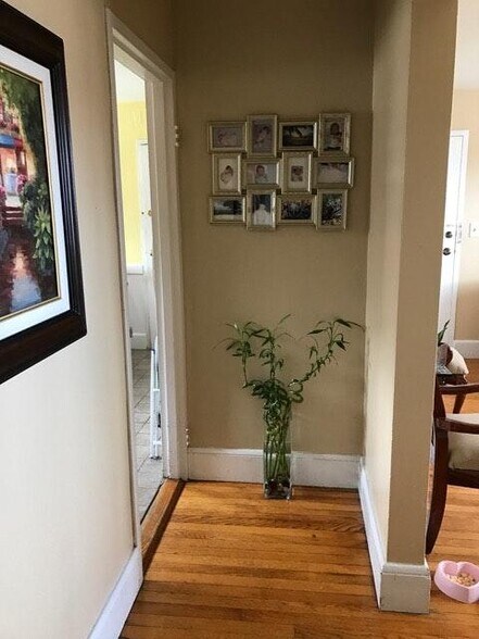 Building Photo - 461 Arborway