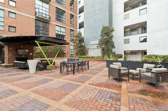 Building Photo - 3110 Thomas Ave