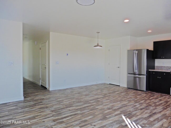 Building Photo - 10585 Manzanita Trail