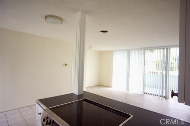 Building Photo - 462 Seaward Rd