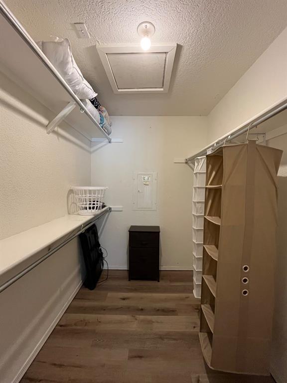 Building Photo - 3200 W Britton Rd