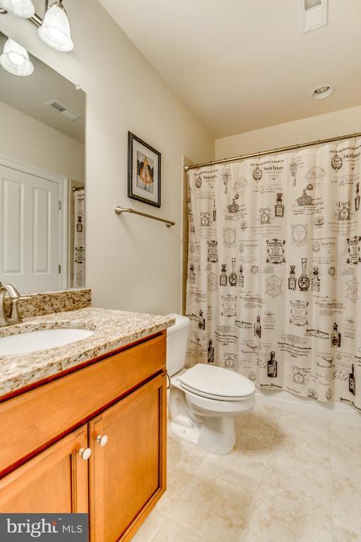 Building Photo - 1751 Tysons Crest Ln