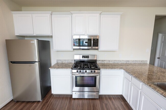 Building Photo - 216 N Lynx Trail