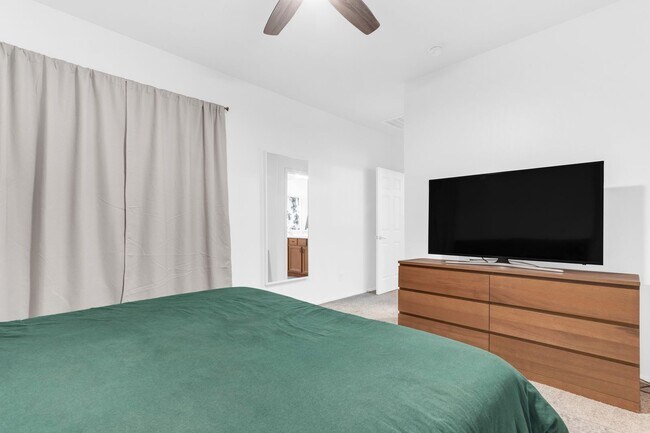 Building Photo - Stunning Single-Level Rental In The Highly Sought-After Anthem at Merrill Ranch!