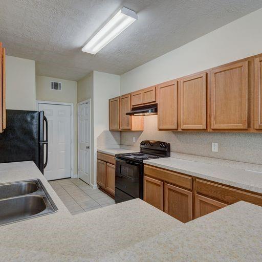 Building Photo - 6130 Yorkglen Manor Ln