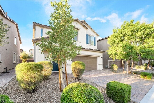 Building Photo - 121 Pictor Ave