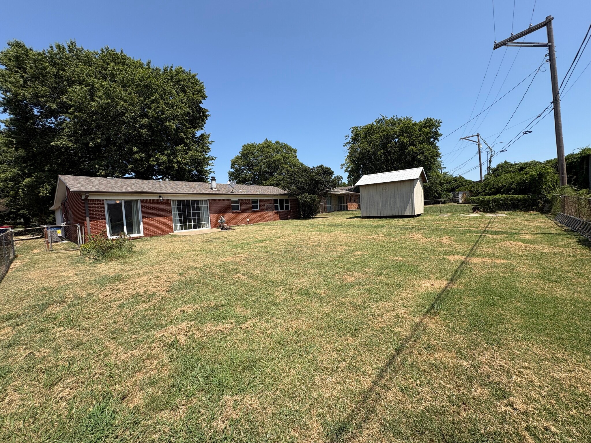 Building Photo - 4691 S Winston Ave