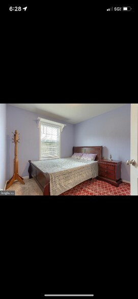 Building Photo - 33 Crooked Dr