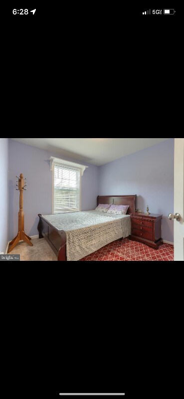 Building Photo - 33 Crooked Dr