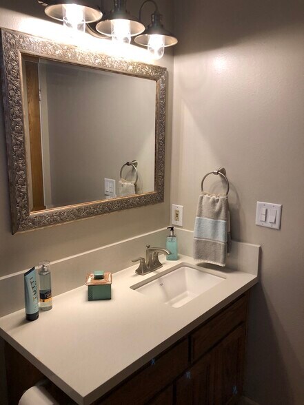Bathroom 1 - 828 Bayview Dr