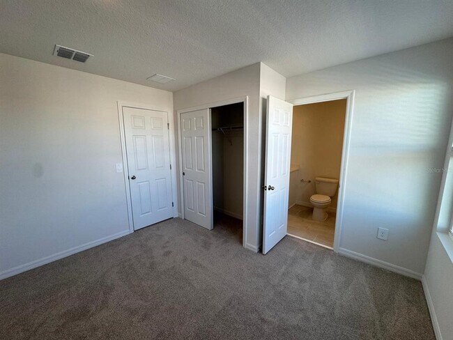 Building Photo - 4552 Burrowing Owl Lp