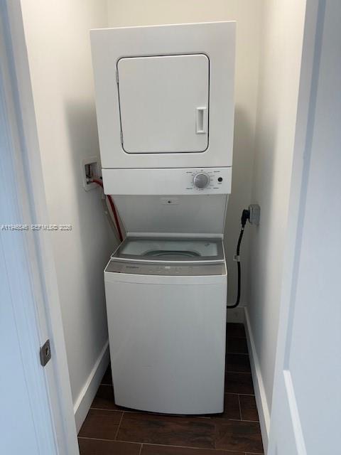 Building Photo - 2006 Calais Dr