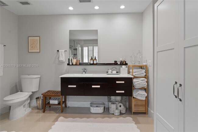 Building Photo - 7161 SW 55th Terrace W