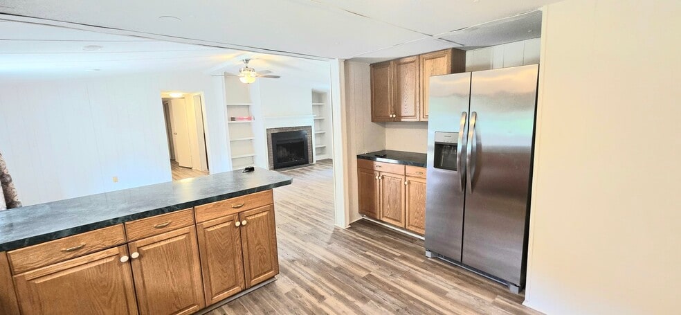 Building Photo - 513 Horseshoe Lake Rd