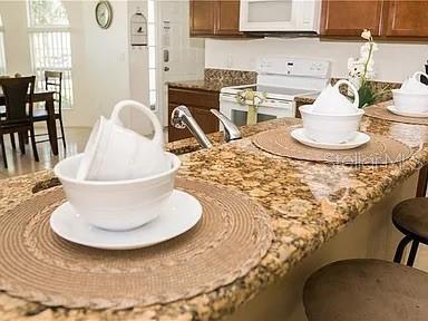 Building Photo - 1010 Tourmaline Dr