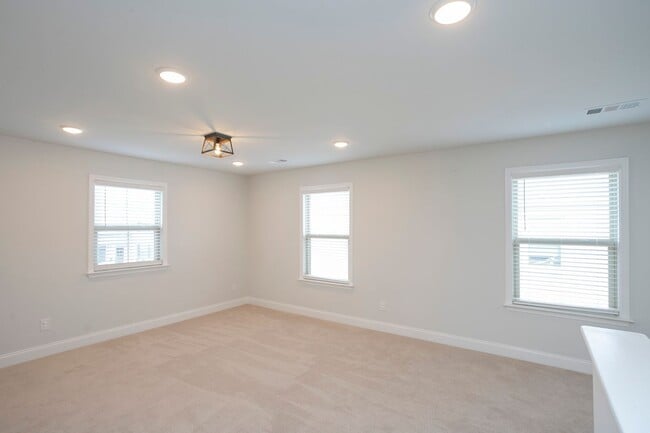 Building Photo - 110 Wynfield Blvd