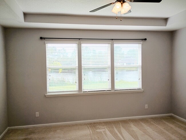 Building Photo - 112 Goldenrod Lake Dr