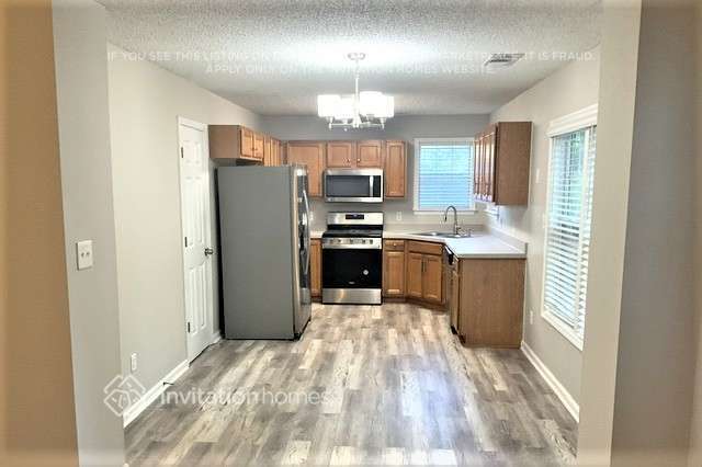 Building Photo - 10891 Knotty Pine Pl