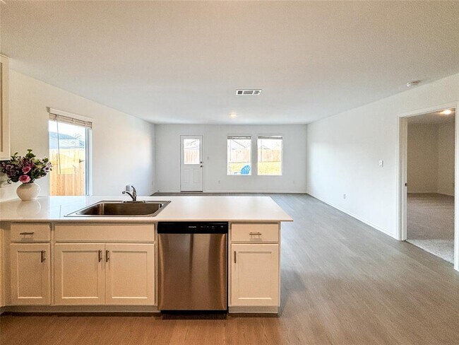 Building Photo - 429 Monsoon Dr