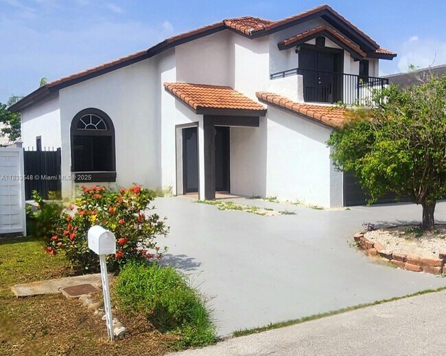 Building Photo - 8576 SW 210th Terrace