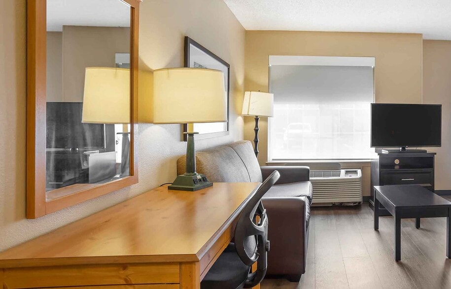 Building Photo - Furnished Studio-Boston - Marlborough