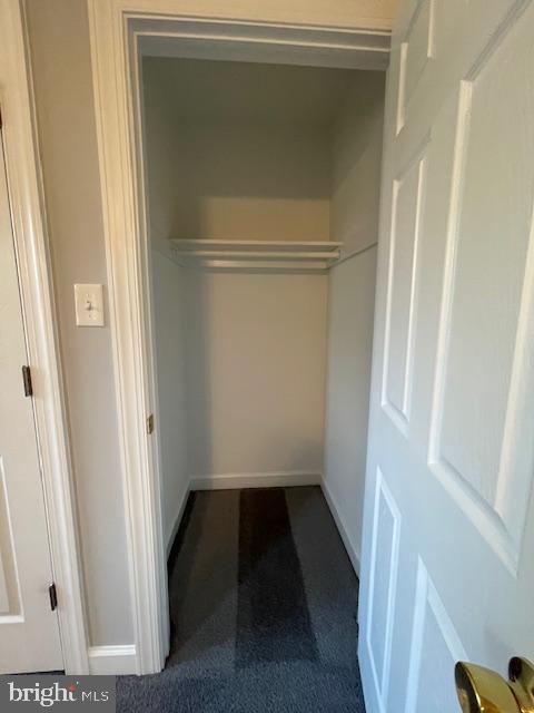 Building Photo - 817 Hastings Ct