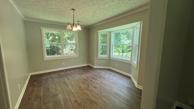 Building Photo - 175 Ridge Rd