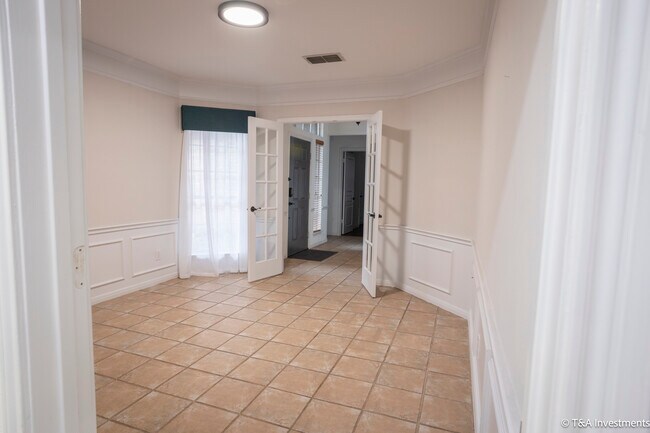 Dinning Room or Office - 25015 Lost Arrow