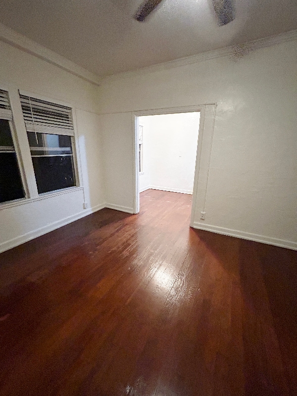 Building Photo - 1523 N McCadden Pl