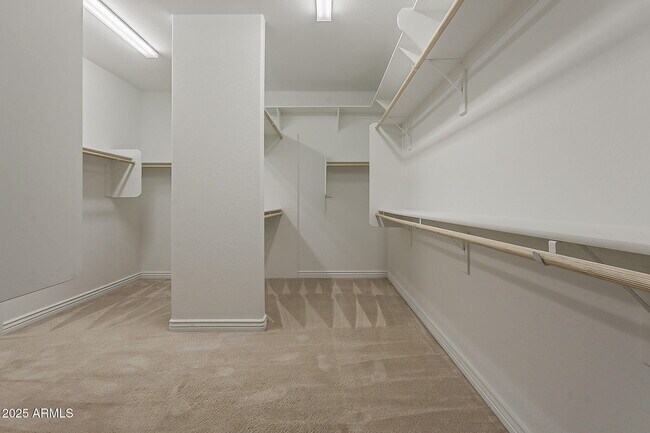 Building Photo - 3310 E Los Gatos Dr