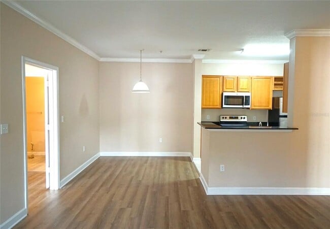 Building Photo - 18425 Bridle Club Dr