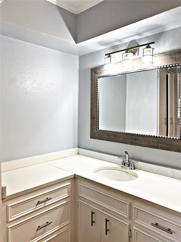 Building Photo - 2510 Gilmer Ave