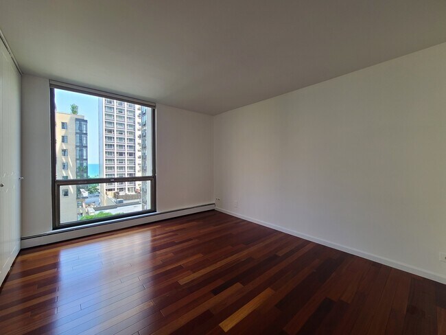 Building Photo - 1310 N Ritchie Ct