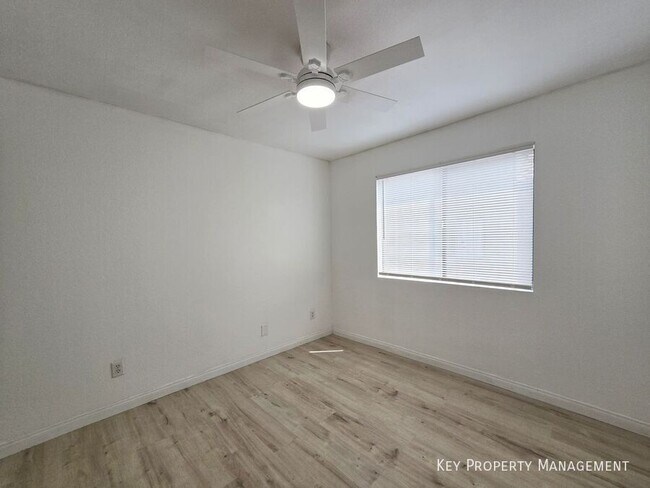 Building Photo - 2972 Juniper Hills Blvd