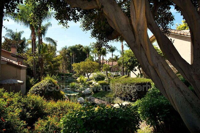 Building Photo - 363 Molokai Dr