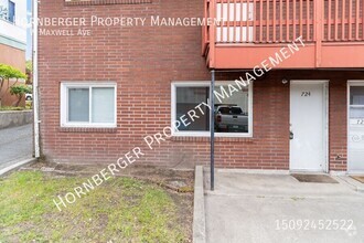 Building Photo - 1 Bed 1 Bathroom Apartment on the North Si...