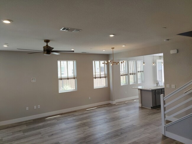 Building Photo - 232 Tuso Ranch Rd