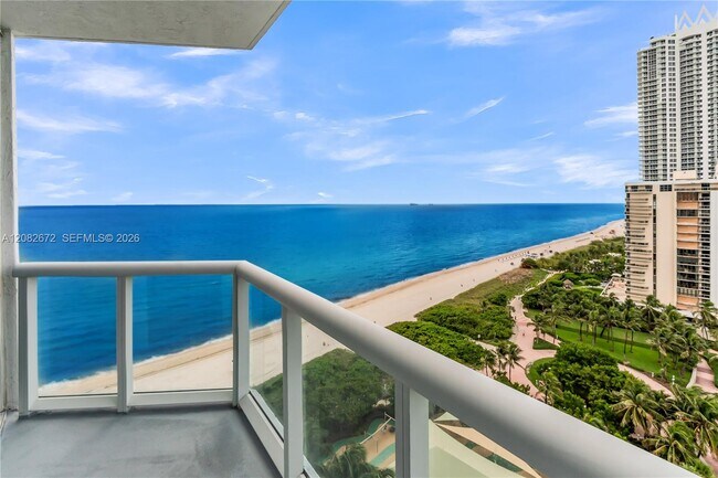 Building Photo - 6515 Collins Ave