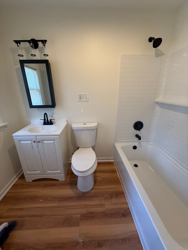 Building Photo - 208-212 Blackhawk St