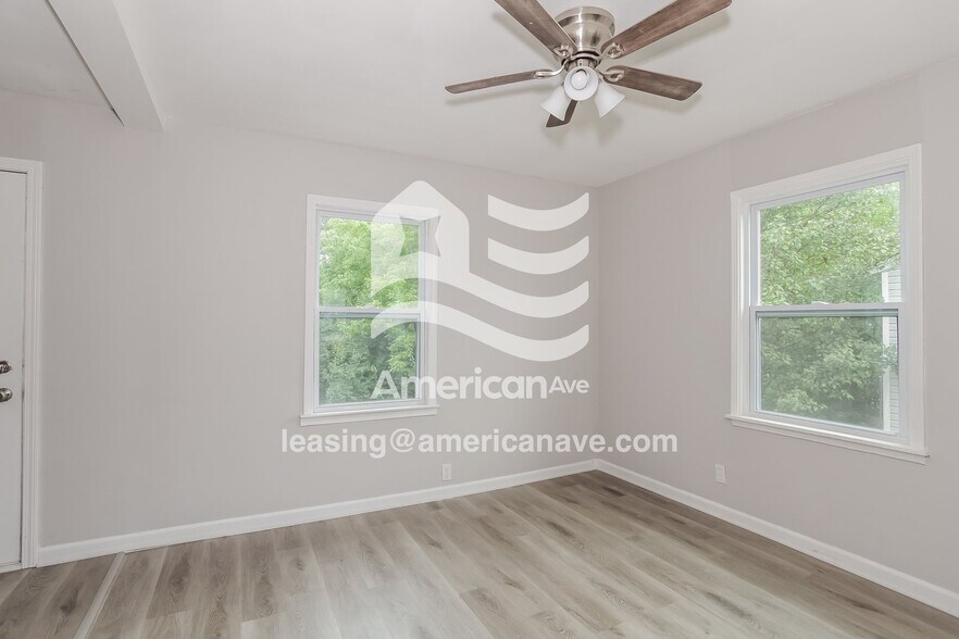 Building Photo - 8375 Pippin Rd