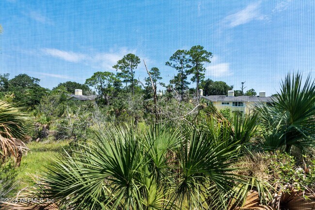 Building Photo - 1800 The Greens Way
