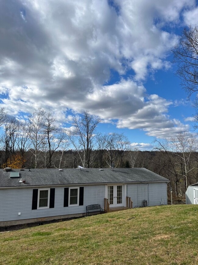 Building Photo - s. Hoernerstown Rd.- Short or Long term lease!