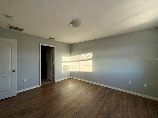 Building Photo - 1031 Flowing Tide Dr