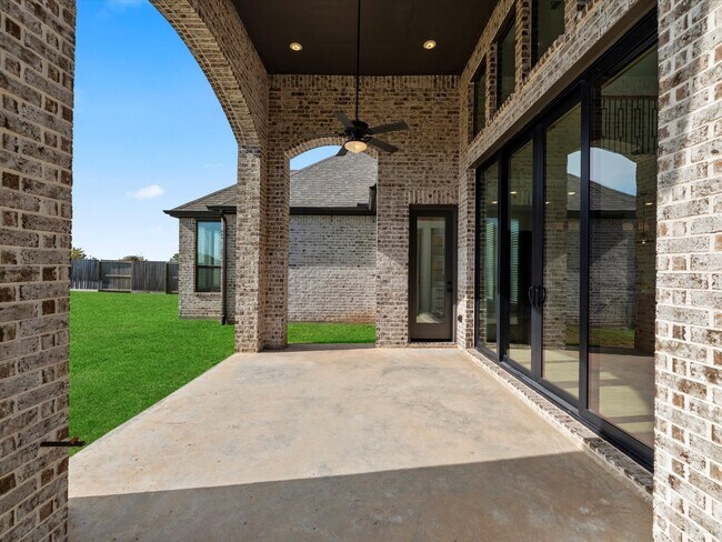 Building Photo - 30715 Chamomile Bnd