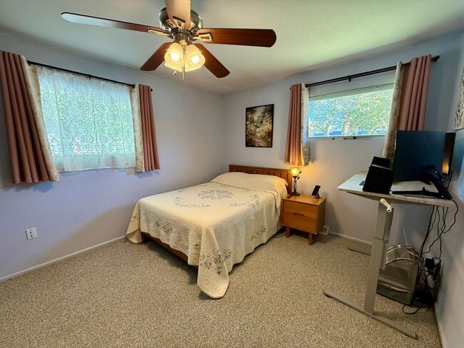 Building Photo - 104 Saranac Dr