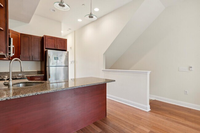 Building Photo - 1733 N Gratz St