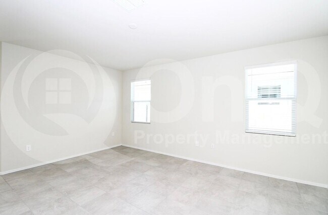Building Photo - 18577 W Bronco Trl