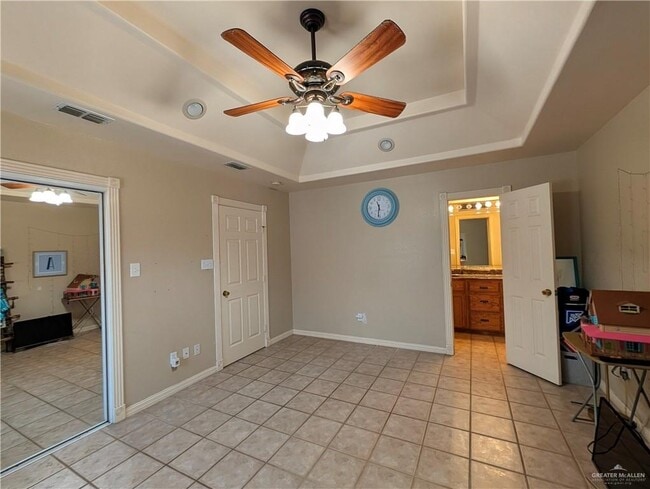 Building Photo - 1500 Orchid Ave